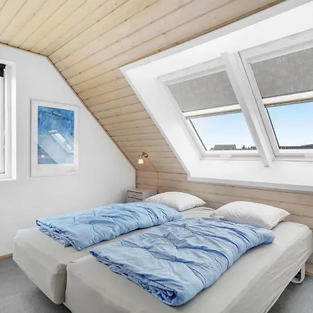 Hébergement de vacances Sdr Frankel Xi *